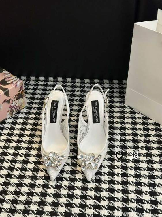 Picture of Dolce Gabbana Shoes _SKUDGsz35-4064454.510CMLY0803